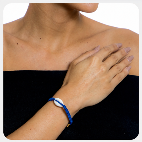PULSEIRA AZUL MACRAME BUZIOS STRASS CRYSTAL