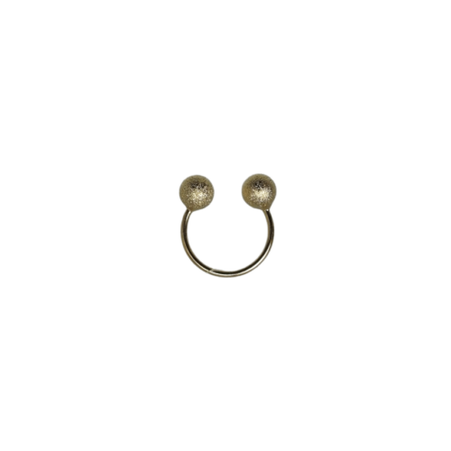 Anel Caminhos - bola felpuda e banho de ouro