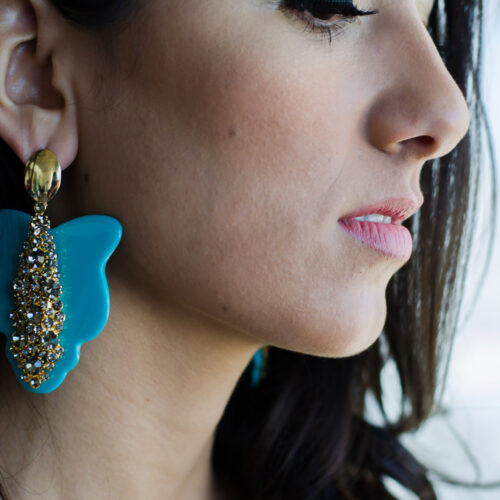 Brinco azul e strass