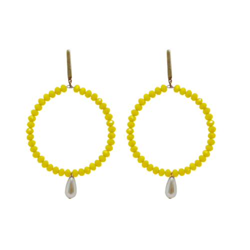 BRINCO DE CRISTAL AMARELO COM GOTA DE PÉROLA